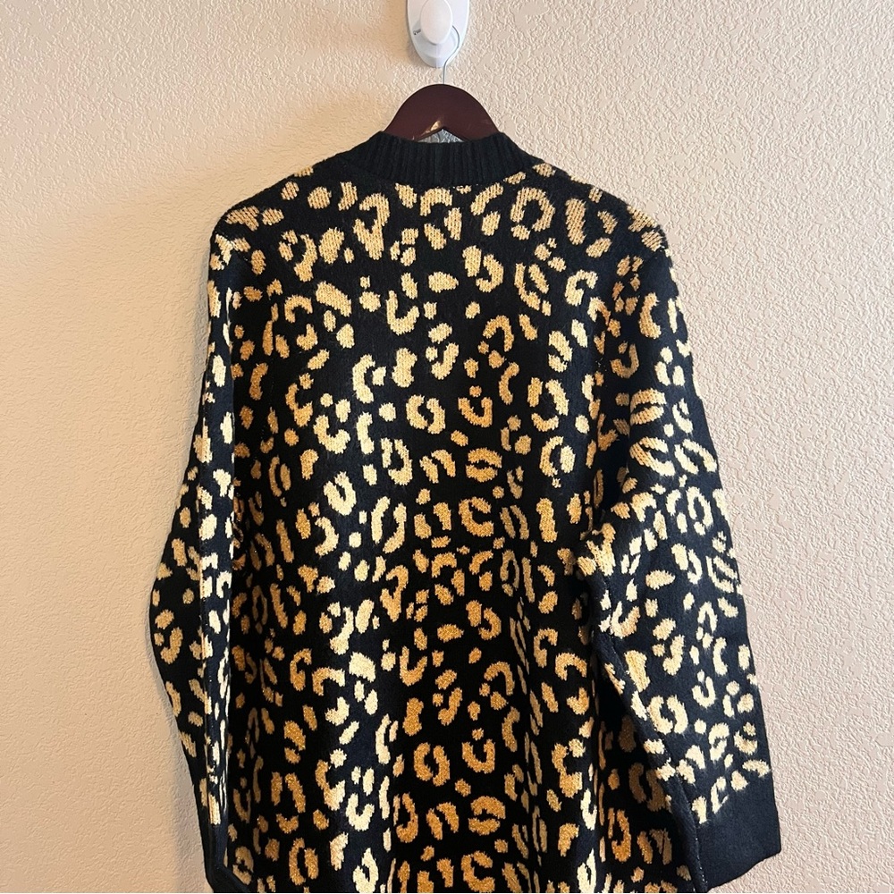 Torrid Vegan Cashmere Duster Jacquard Lurex Sweater Size 2 NWT - Picture 8 of 11